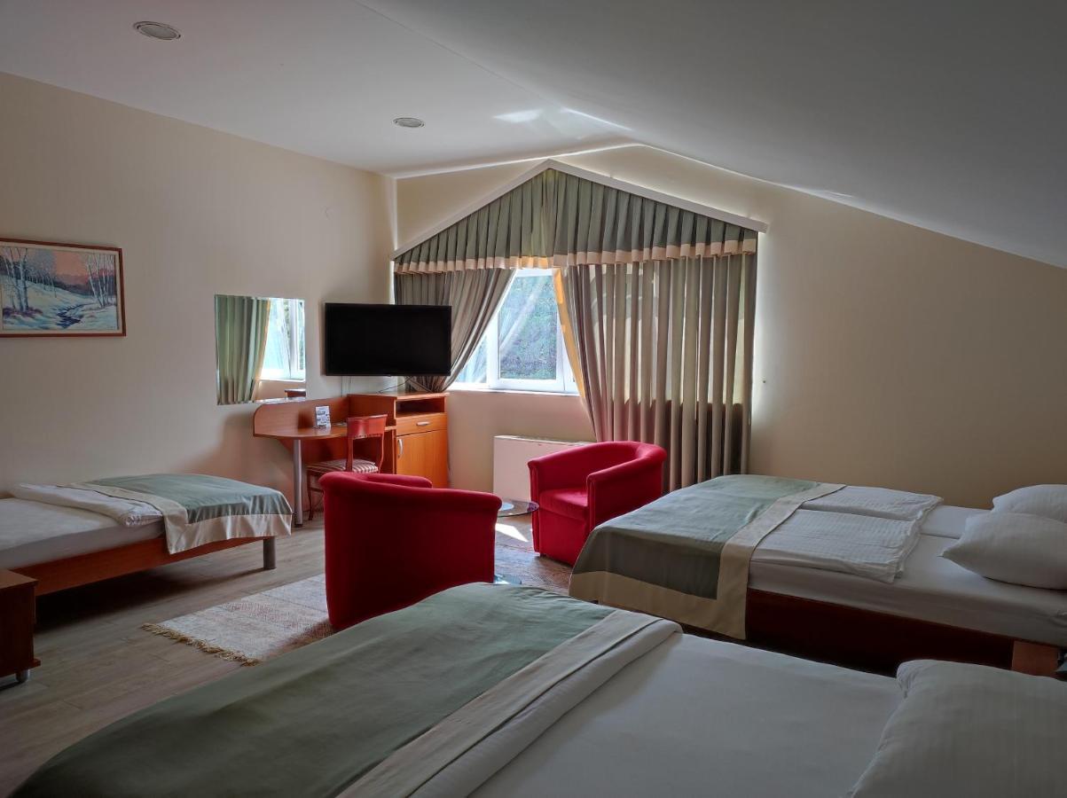 Hotel Bacchus Livno Dış mekan fotoğraf